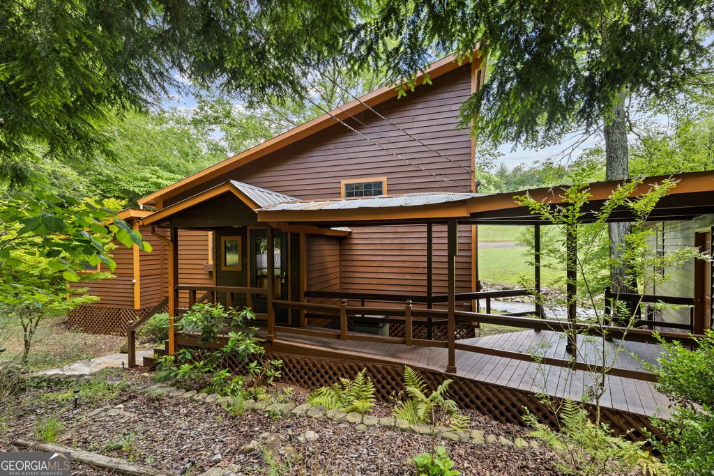 Photo of 24 Scarlett Drive, Blue Ridge, GA 30513 (MLS # 10772286)