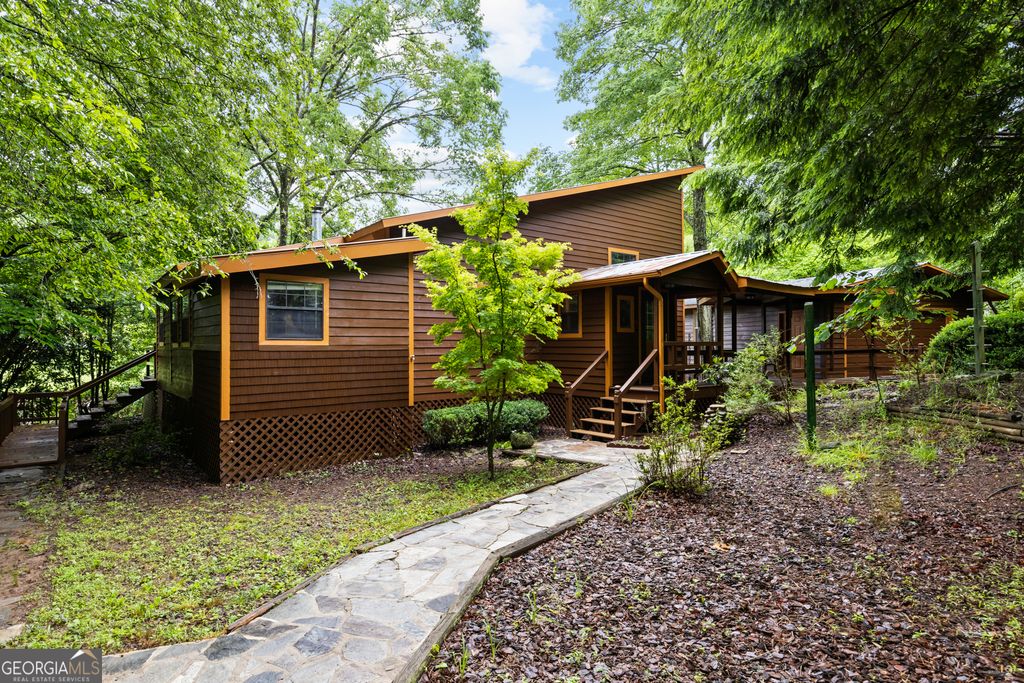 Photo of 24 Scarlett Drive, Blue Ridge, GA 30513 (MLS # 10772286)