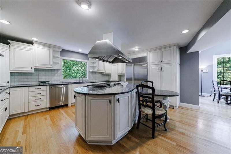 Willow Point - Residential