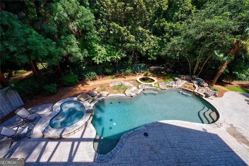 Willow Point - Residential