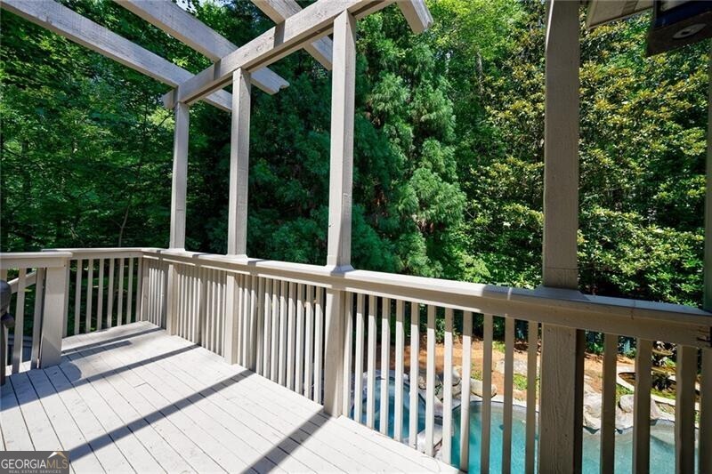 Willow Point - Residential