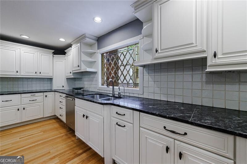 Willow Point - Residential