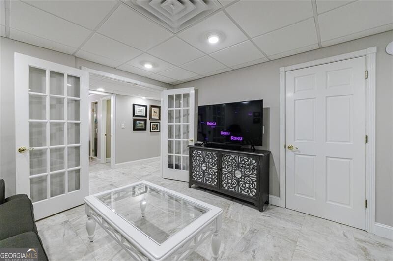 Willow Point - Residential