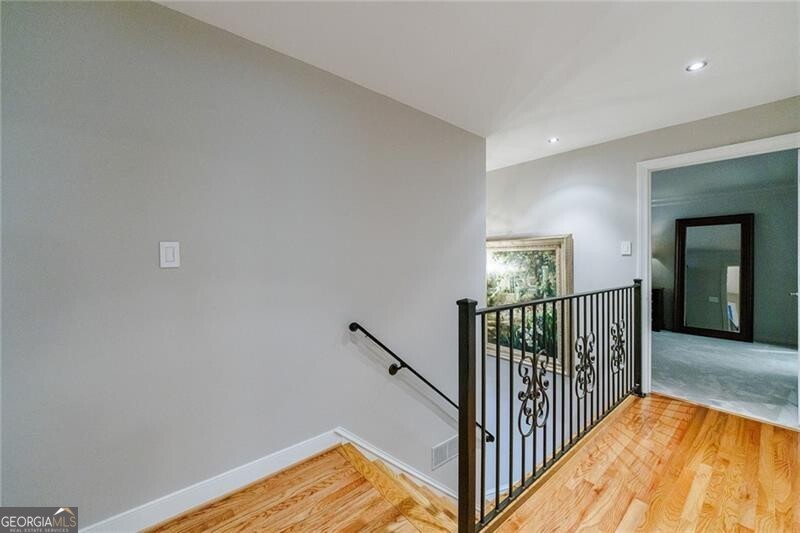 Willow Point - Residential