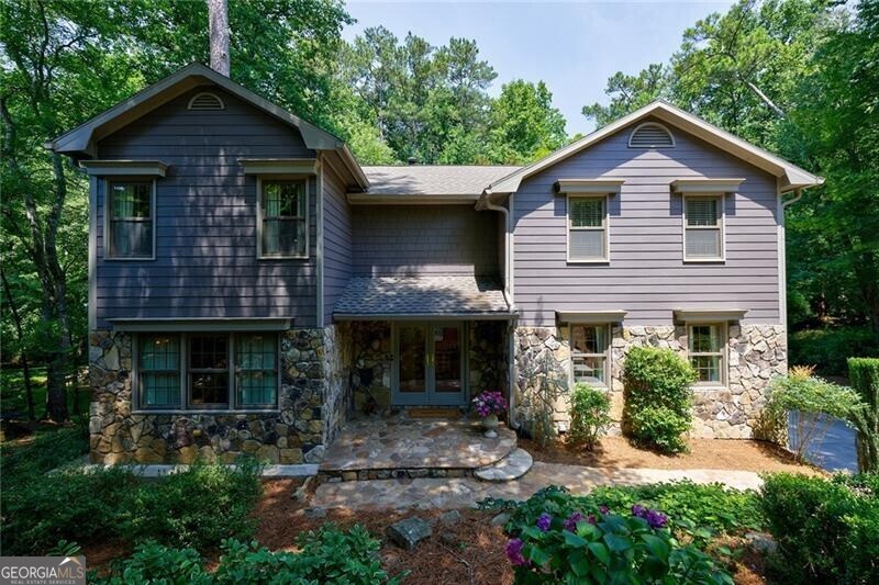Willow Point - Residential