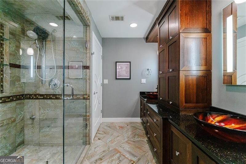 Willow Point - Residential