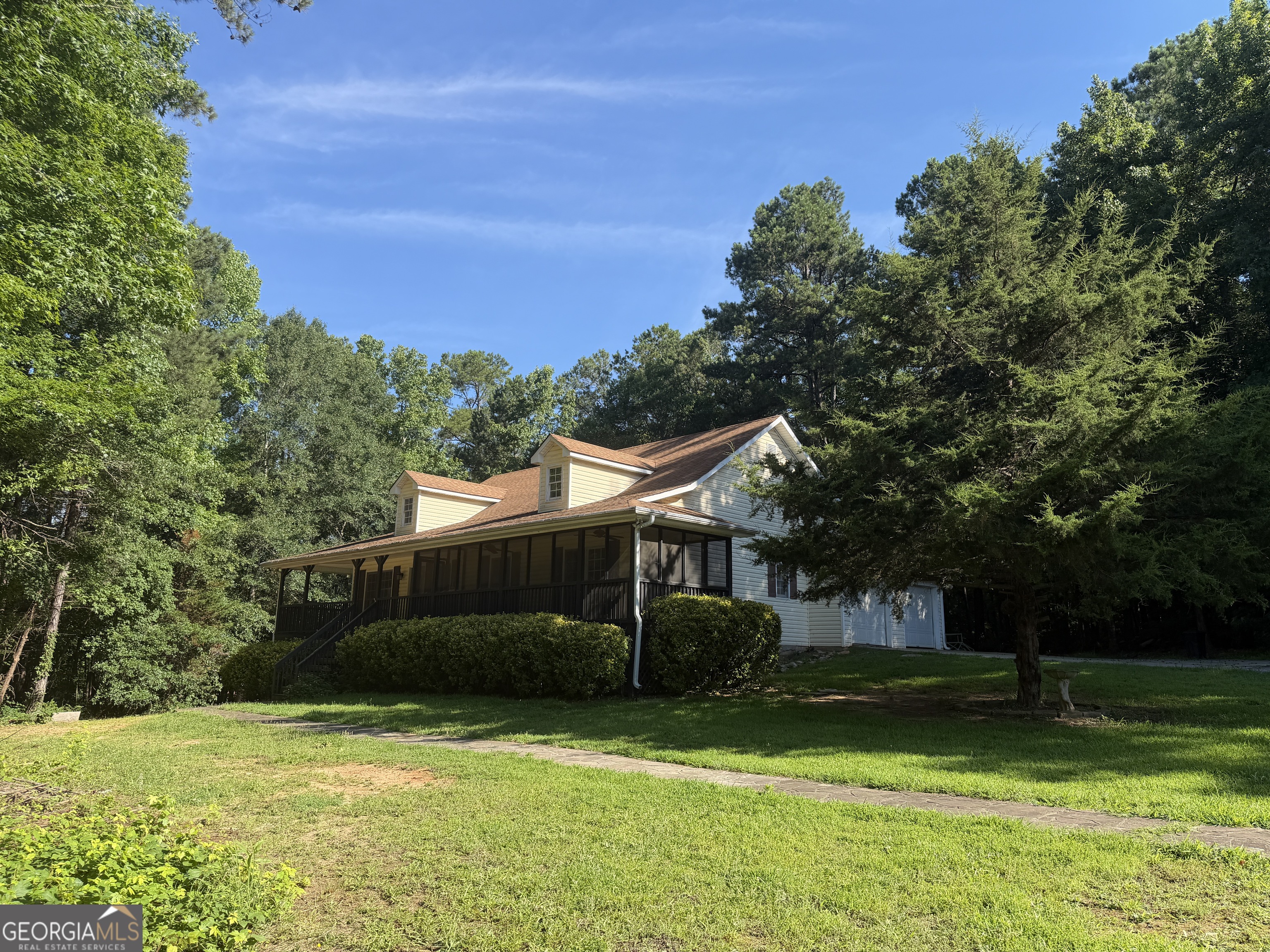 312 Henderson Mill RD - Photo 2