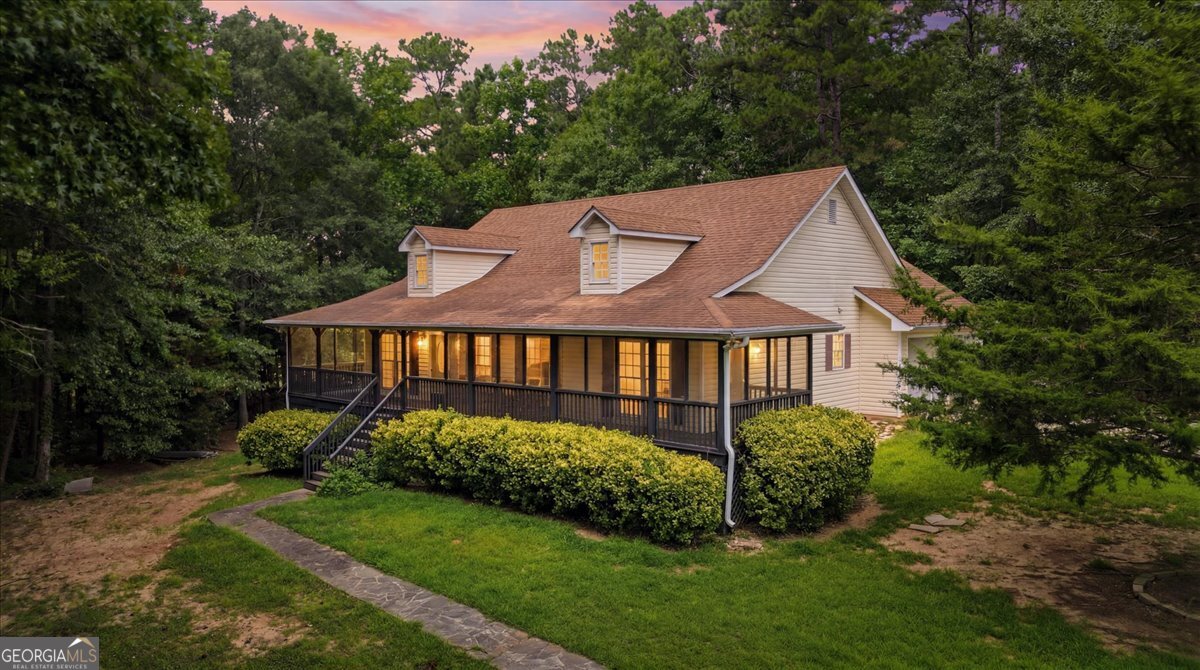 312 Henderson Mill RD - Photo 3