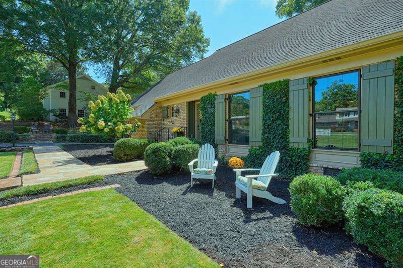 662 Bouldercrest DR SW