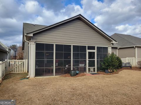 A home in Newnan