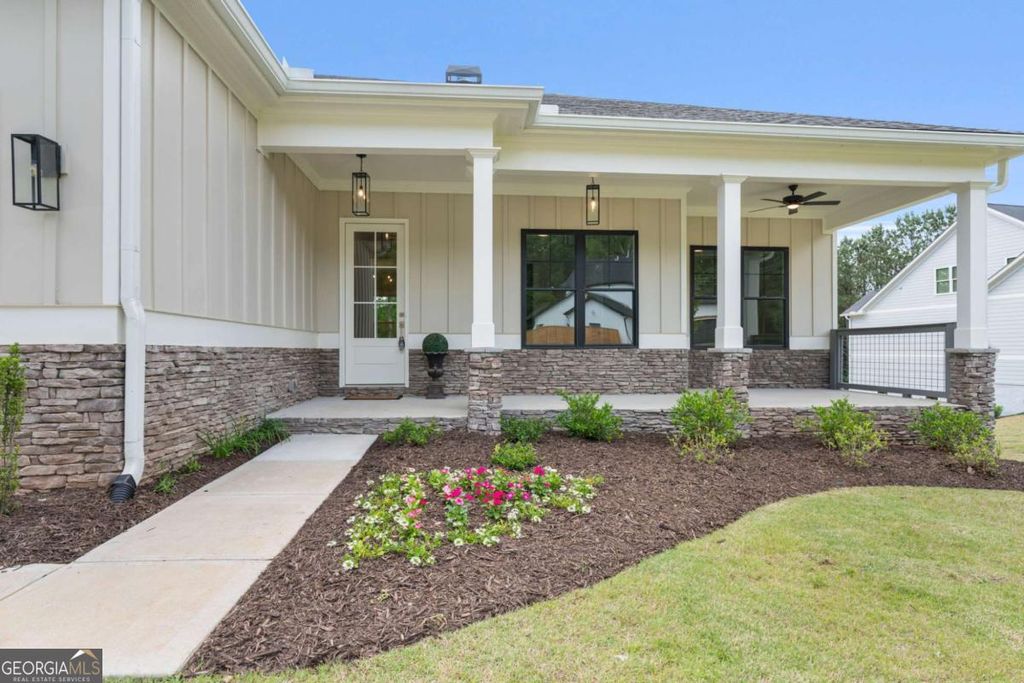 Photo of 6830 Heard Lane, Cumming, GA 30041 (MLS # 10629754)