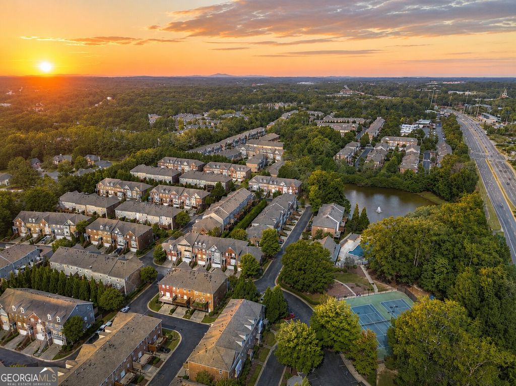 Photo of 10823 Yorkwood Street, Duluth, GA 30097 (MLS # 10786367)