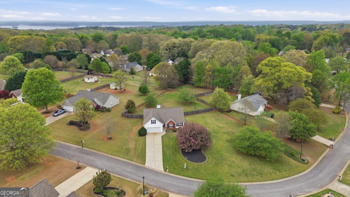 5828 Meadowfield TRCE