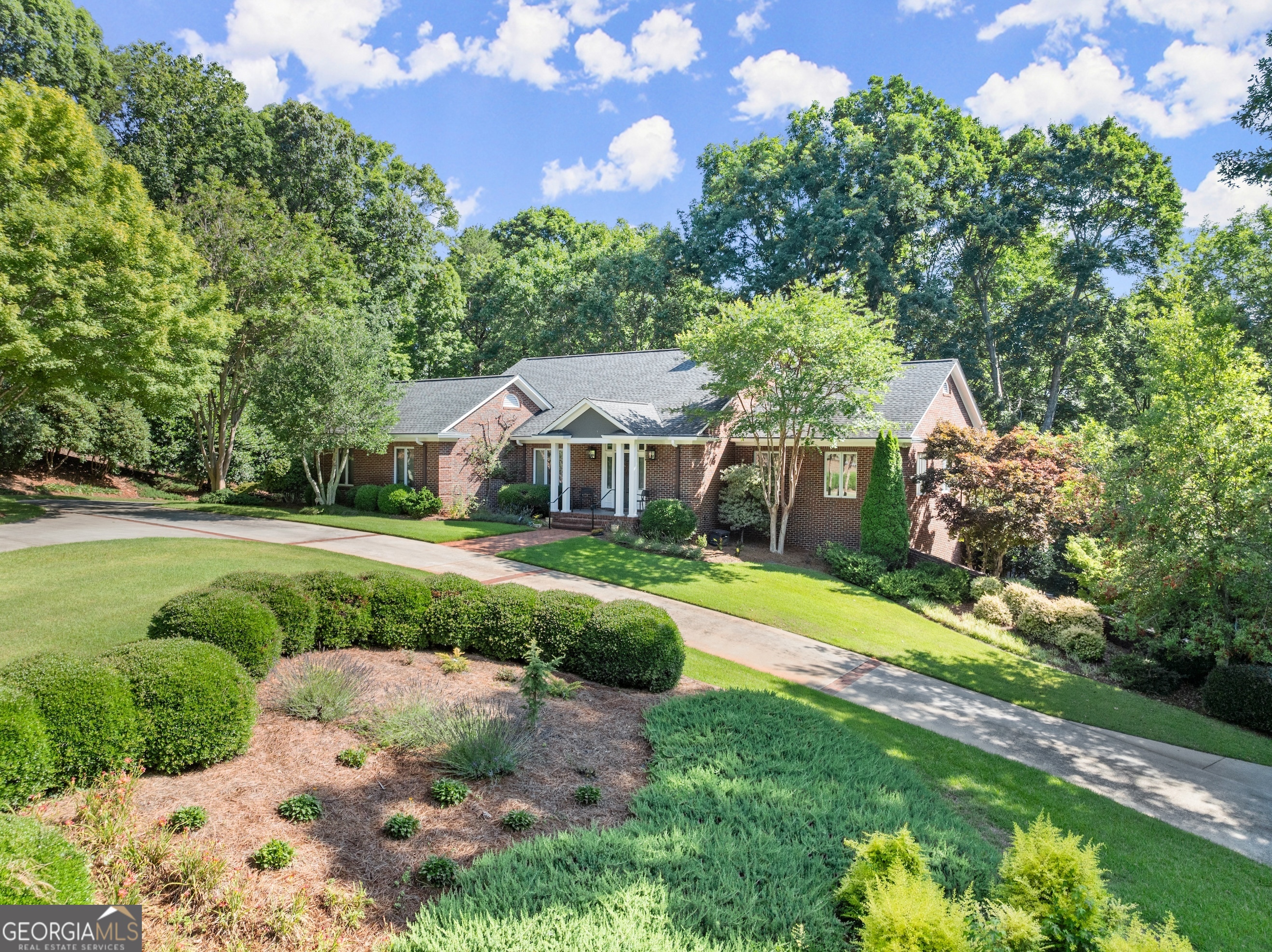 31 Willows CT