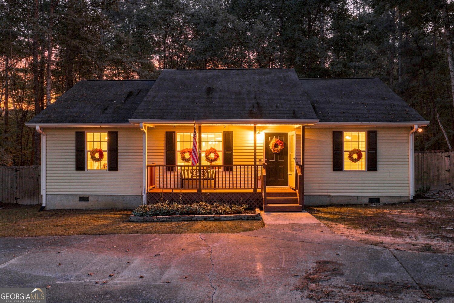 77 Old Brock RD
