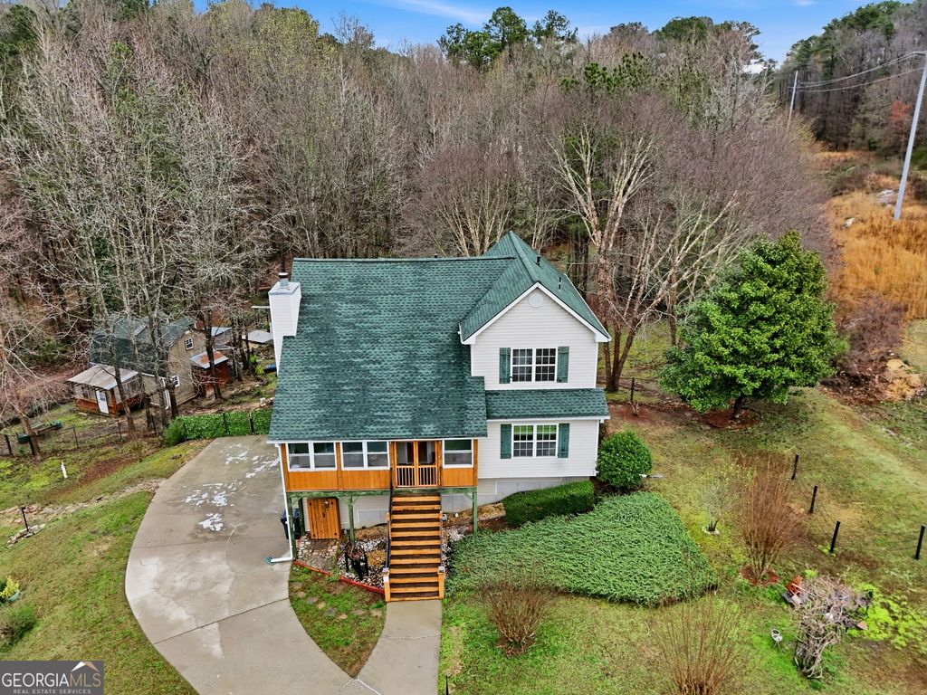 Photo of 4930 WYNFORD Lane, Douglasville, GA 30134 (MLS # 10706827)