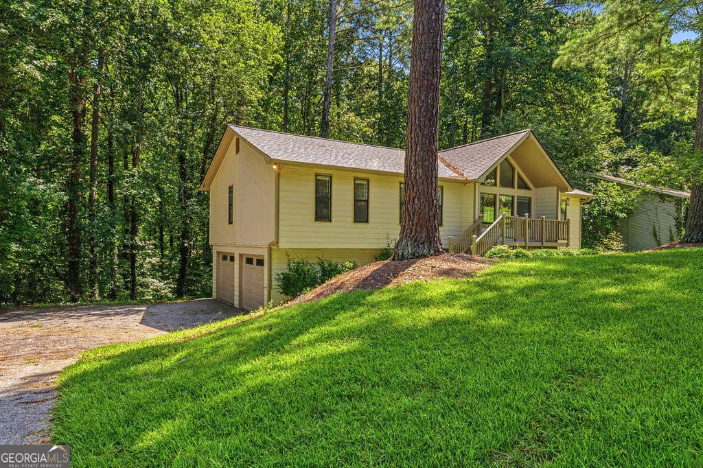 Photo of 4741 N Springs Road NW, Kennesaw, GA 30144 (MLS # 10810097)
