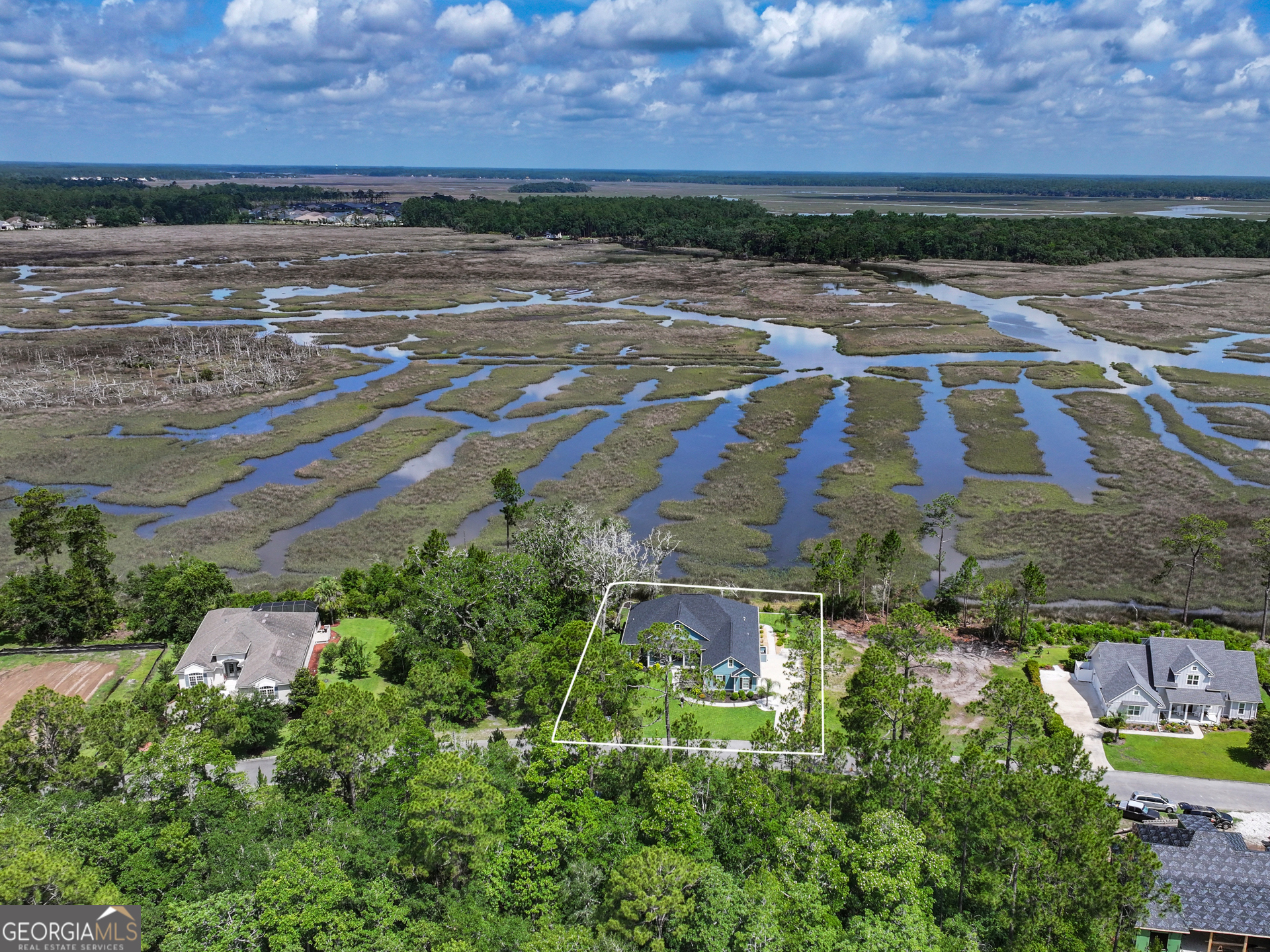 Winding River - Residential