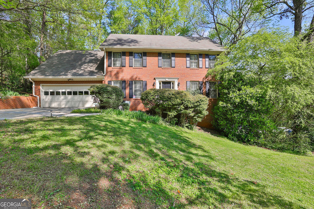 1527 Ridgewood DR SW
