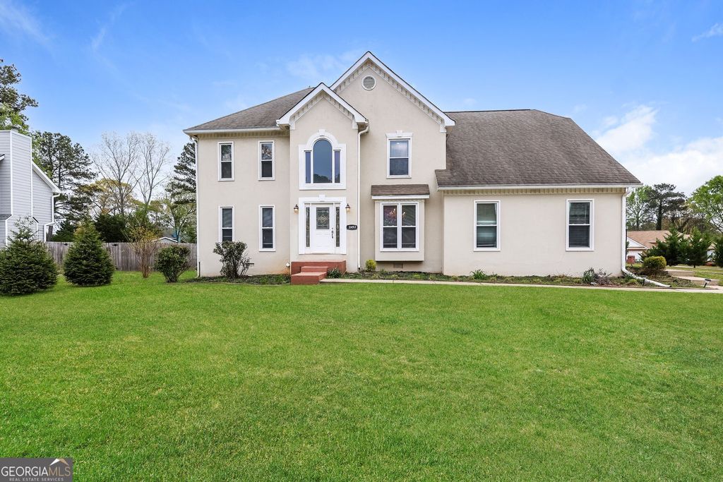 Photo of 11492 Summer Creek Drive, Hampton, GA 30228 (MLS # 10754470)