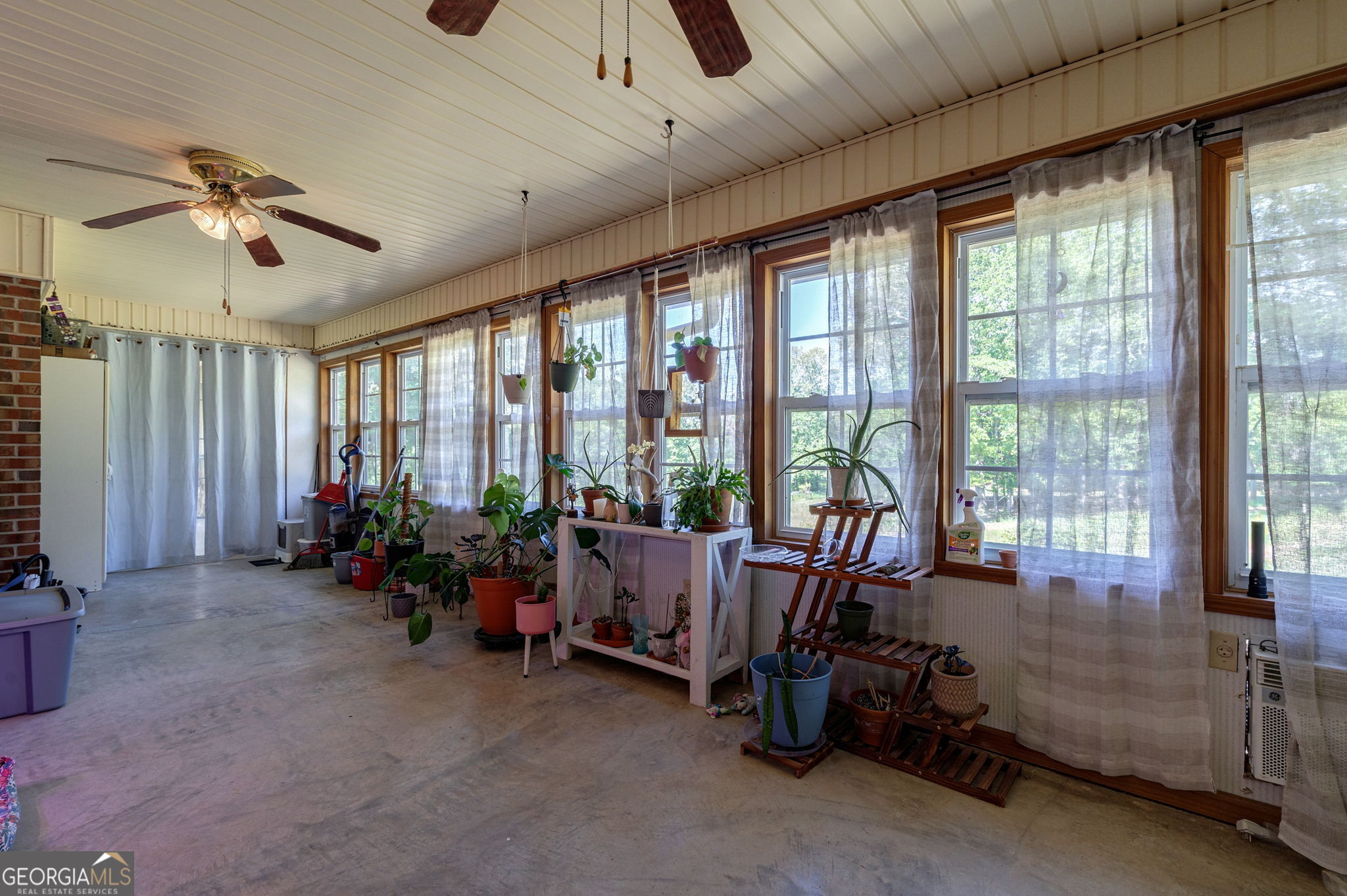 1281 Apalachee River RD