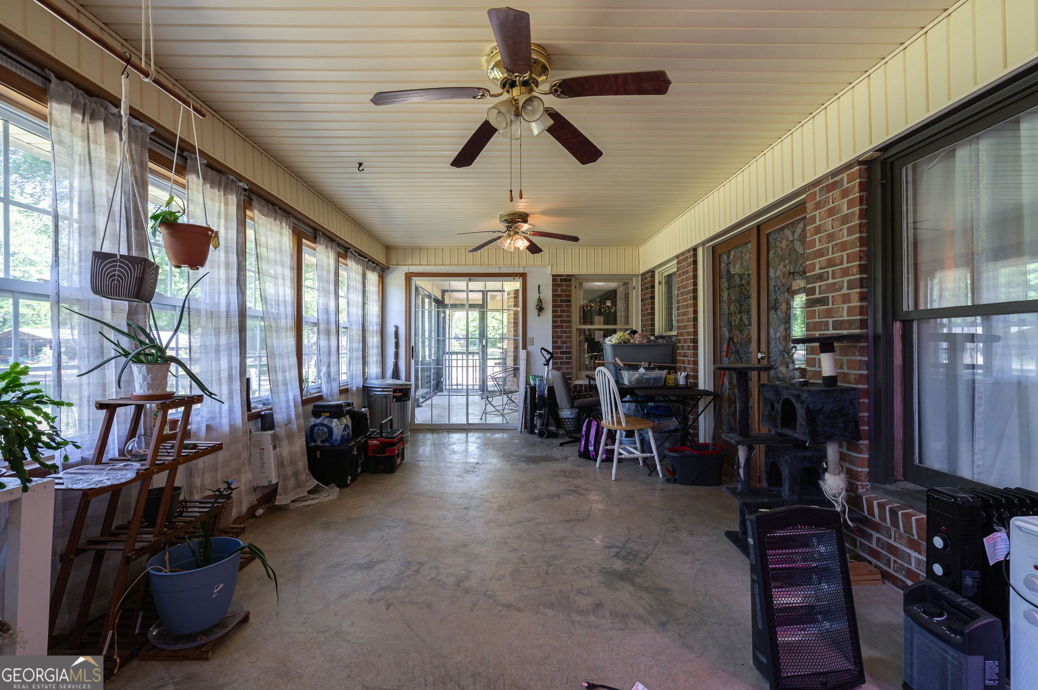 1281 Apalachee River RD