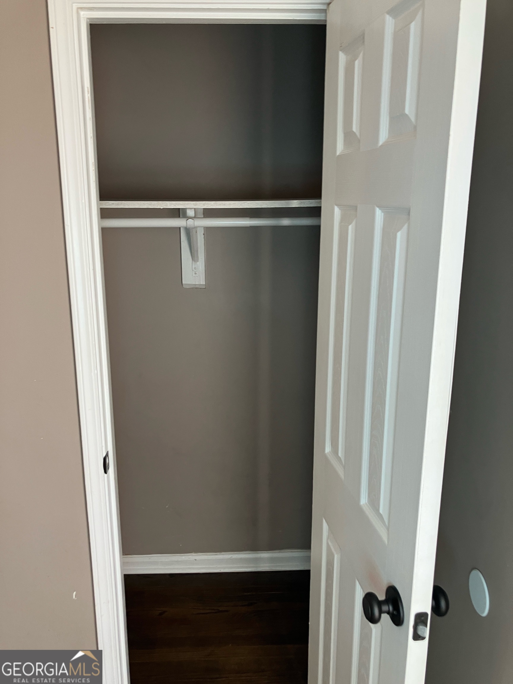 Pleasant Oaks - Residential Lease