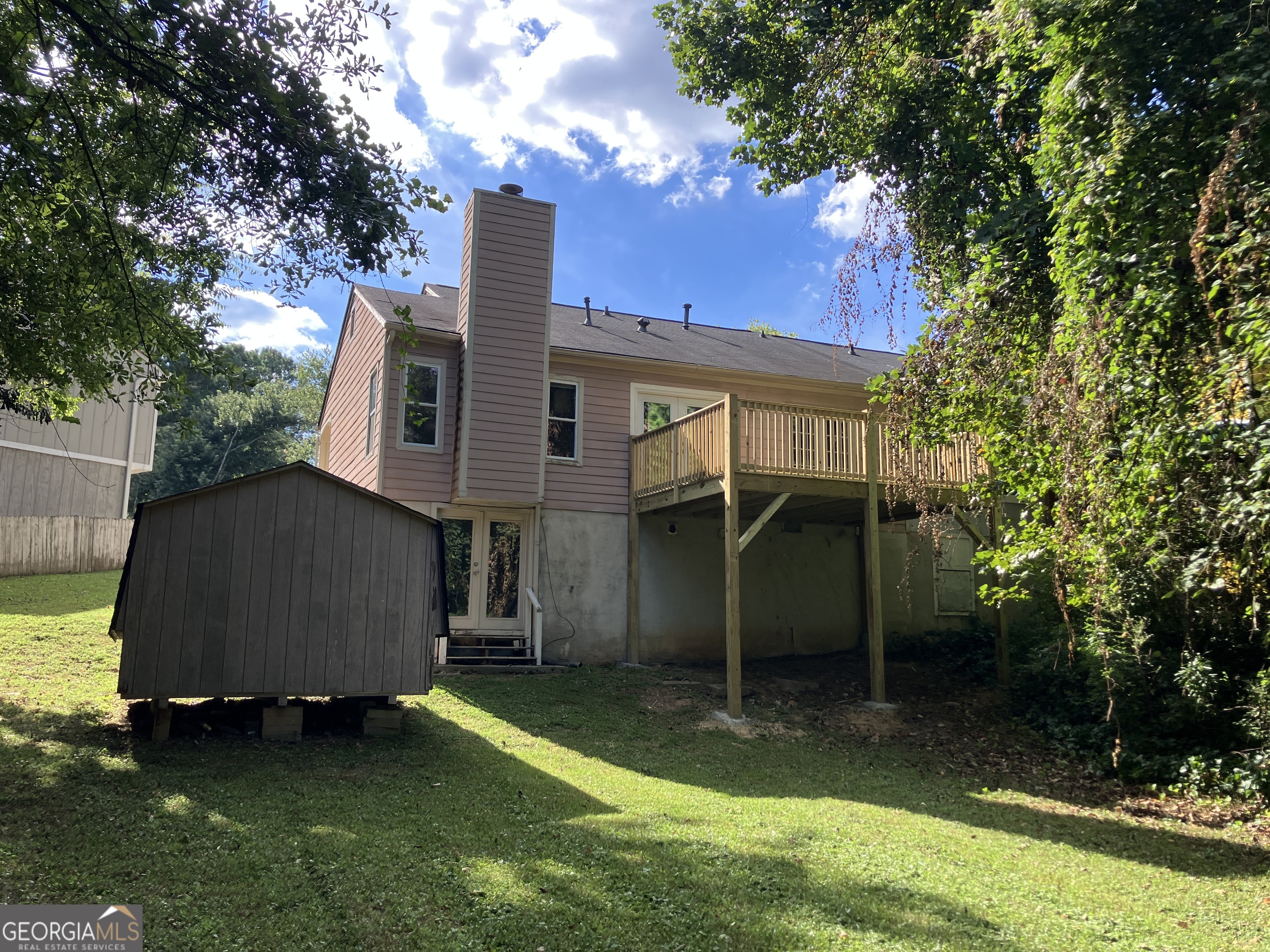 Pleasant Oaks - Residential Lease