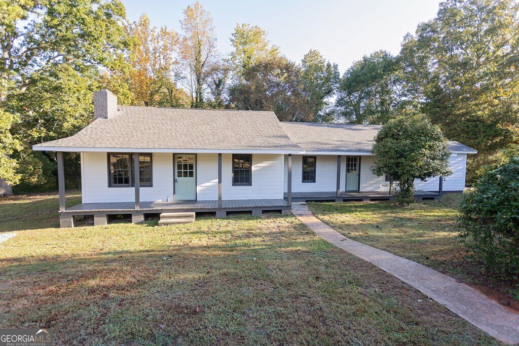 Photo of 2209 Duncan Bridge Road, Cornelia, GA 30531 (MLS # 10876432)
