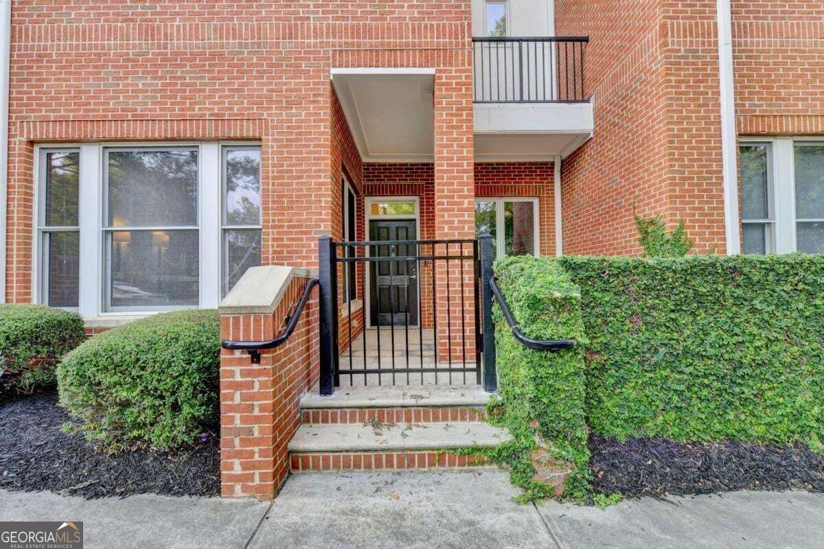 745 NE Fountainhead LN NE 130