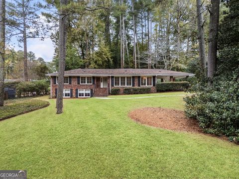 Photo of 1648 Council Bluff Drive, Atlanta, GA 30345 (MLS # 10634898)