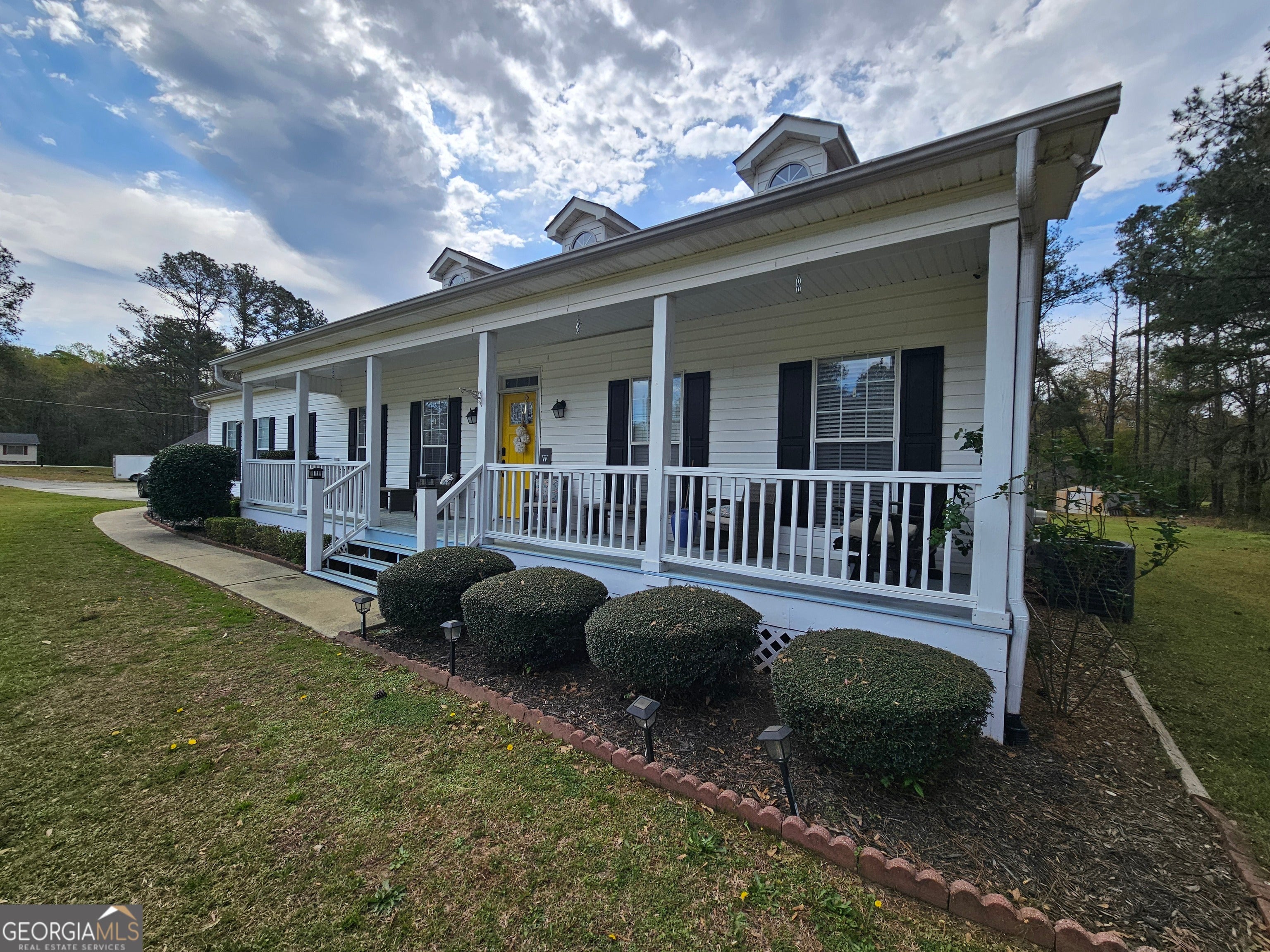 17 Goodwyn RD