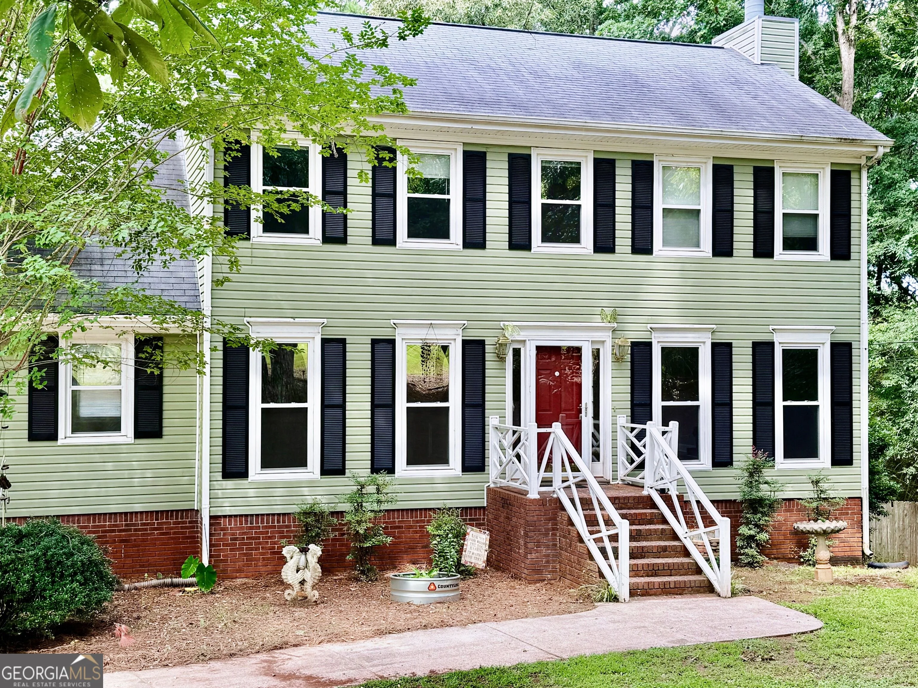206 Sturbridge Drive