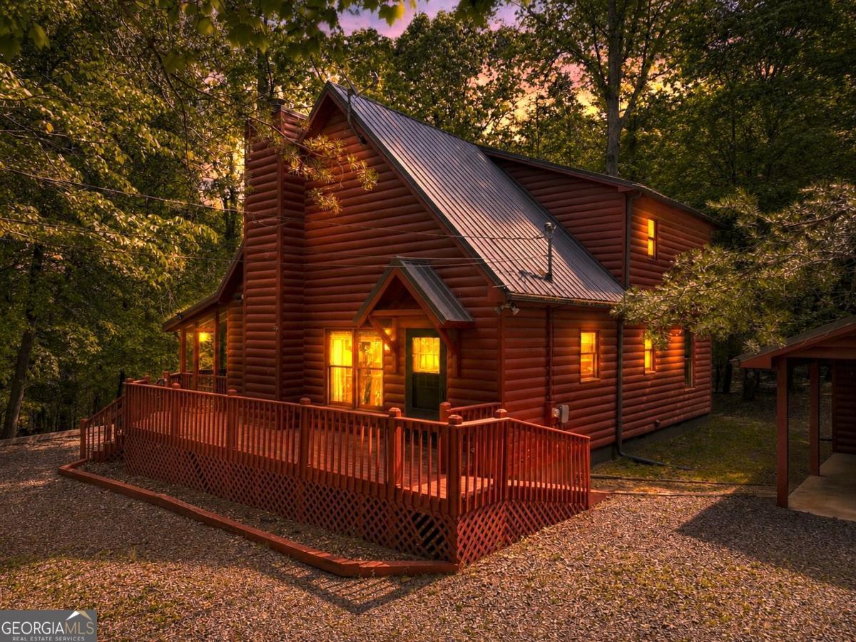 105 Blackberry Falls CT