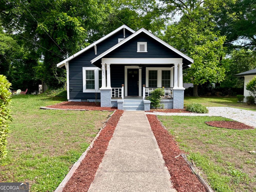 Photo of 221 Bellview Street, Winder, GA 30680 (MLS # 10765458)