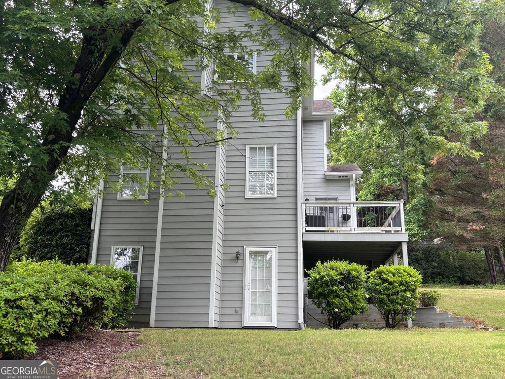 Photo of 300 Harcourt Place, Peachtree City, GA 30269 (MLS # 10761434)