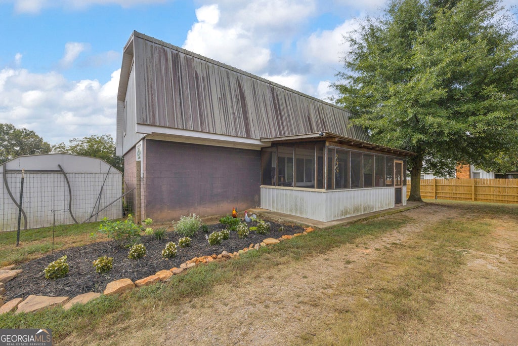Photo of 9359 Wildcat Bridge Road, Danielsville, GA 30633 (MLS # 10848738)