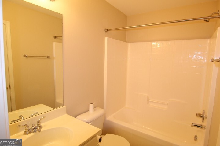 St Claire - Residential Lease