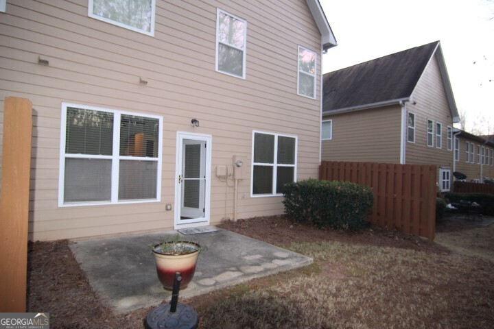 St Claire - Residential Lease