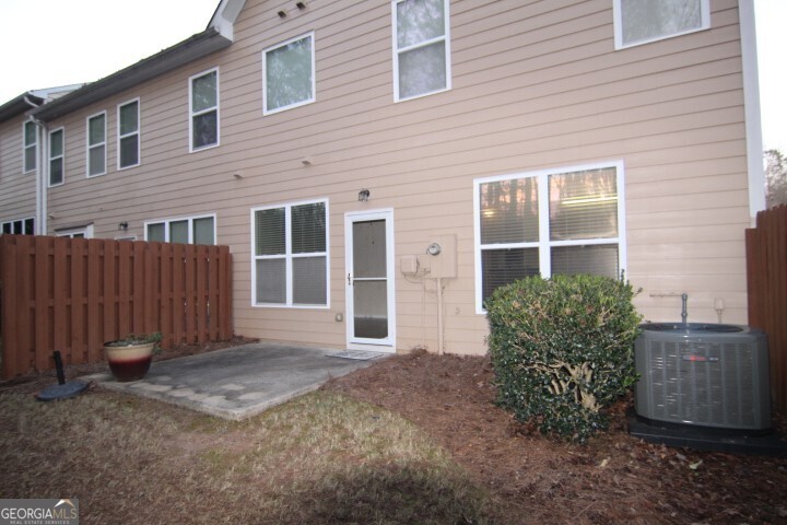 St Claire - Residential Lease