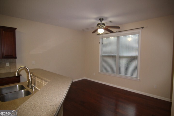 St Claire - Residential Lease