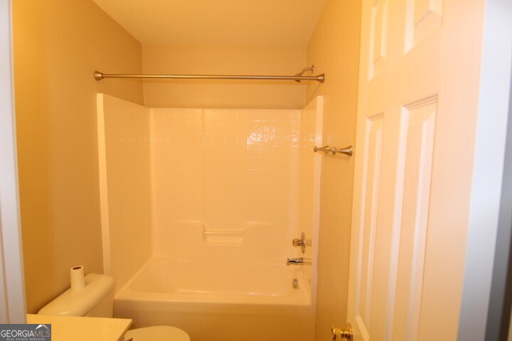 St Claire - Residential Lease