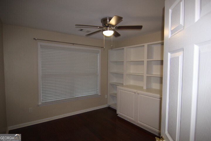 St Claire - Residential Lease