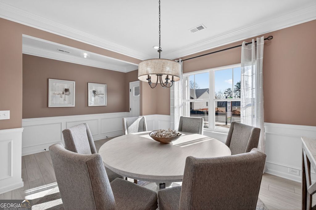 Photo of 156 Saddle Ridge Loop, Calhoun, GA 30701 (MLS # 10715271)