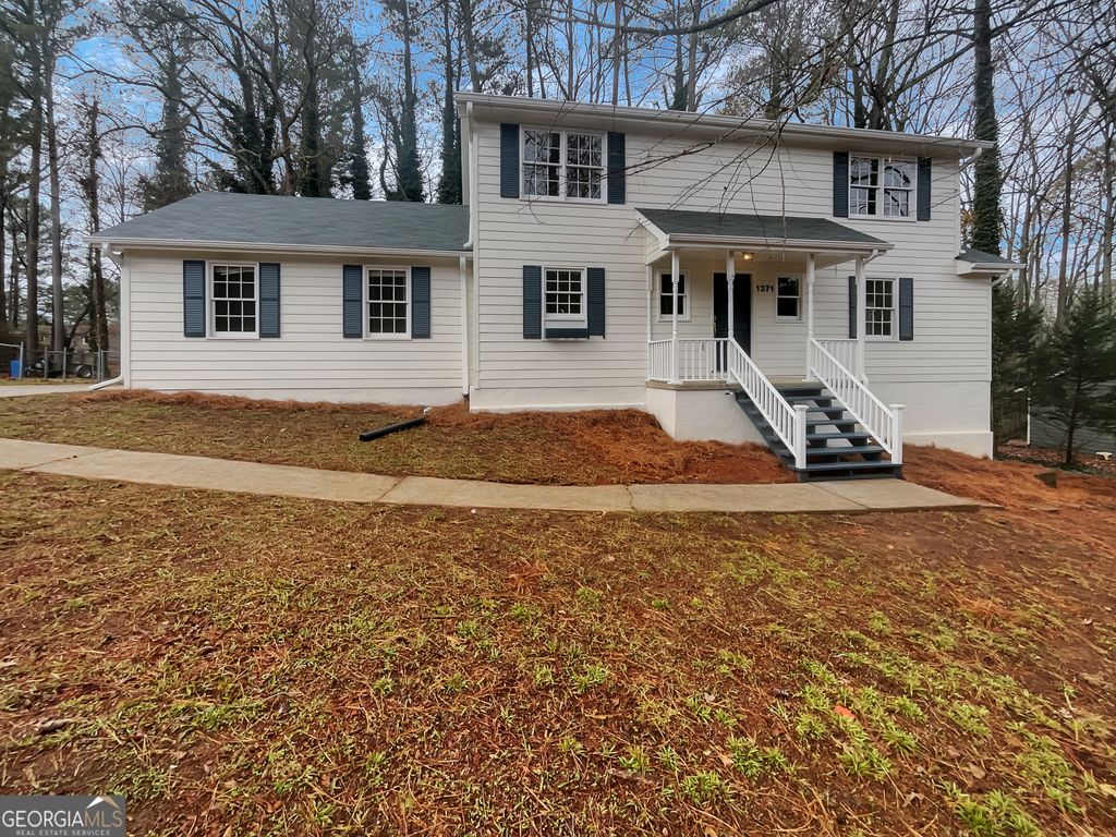 Photo of 1271 Martin Nash Road SW, Lilburn, GA 30047 (MLS # 10653360)