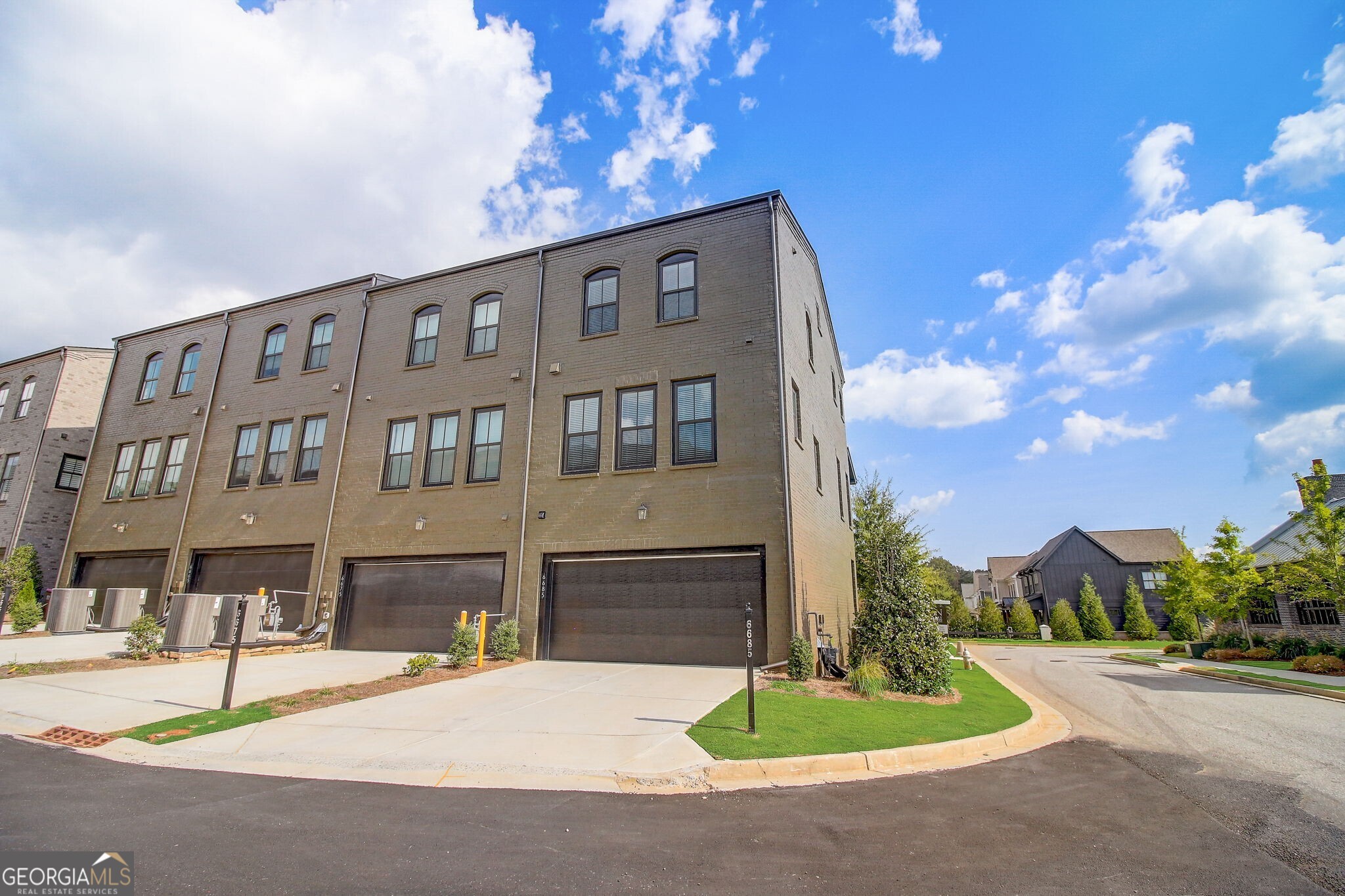 Photo 41 of 70 of 6685 Cortland WALK townhome