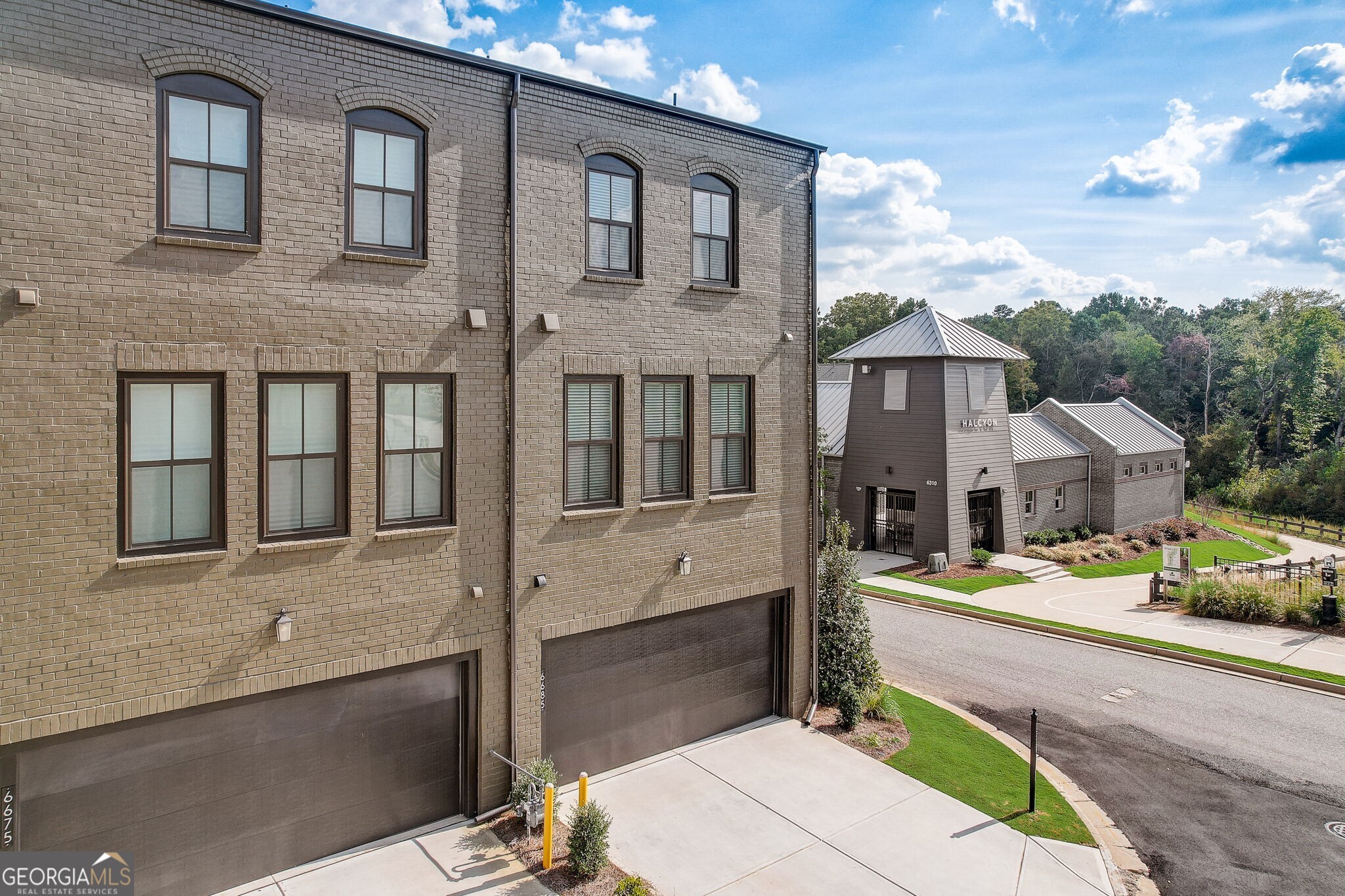 Photo 61 of 70 of 6685 Cortland WALK townhome
