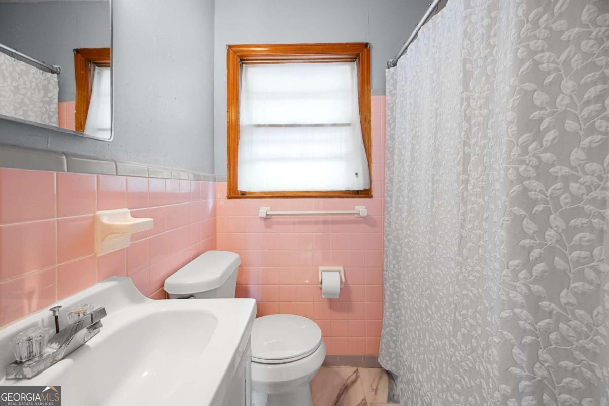 Adamsons Scarlet-Woodhave - Residential