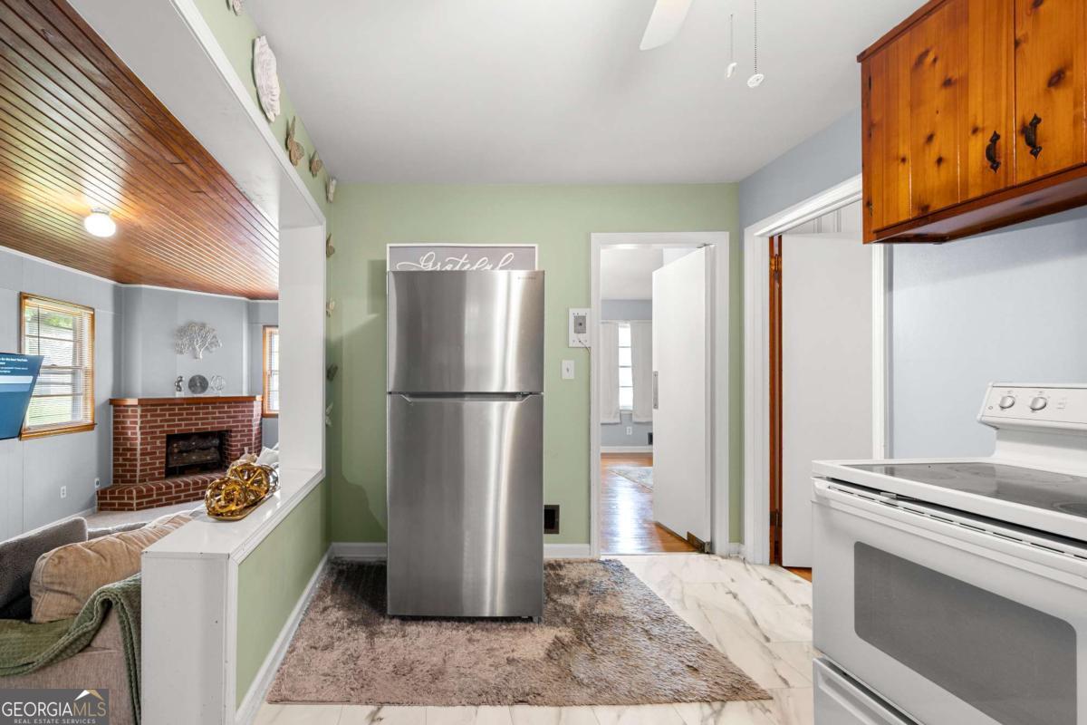 Adamsons Scarlet-Woodhave - Residential