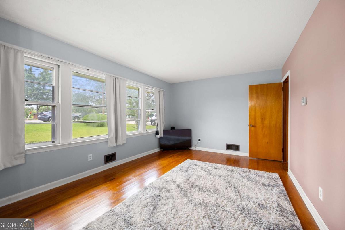 Adamsons Scarlet-Woodhave - Residential